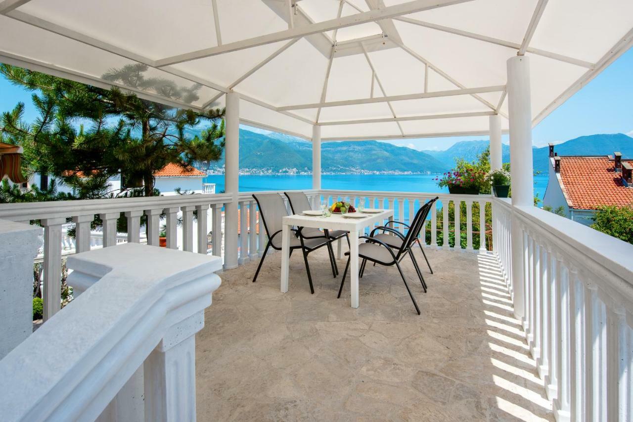 Boka Apartments Tivat Exterior foto